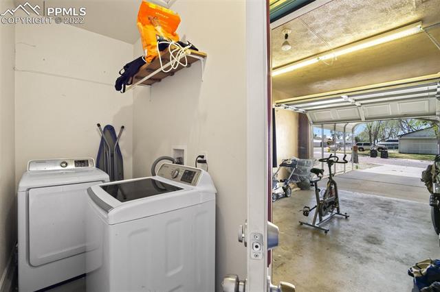 524 Iris Drive