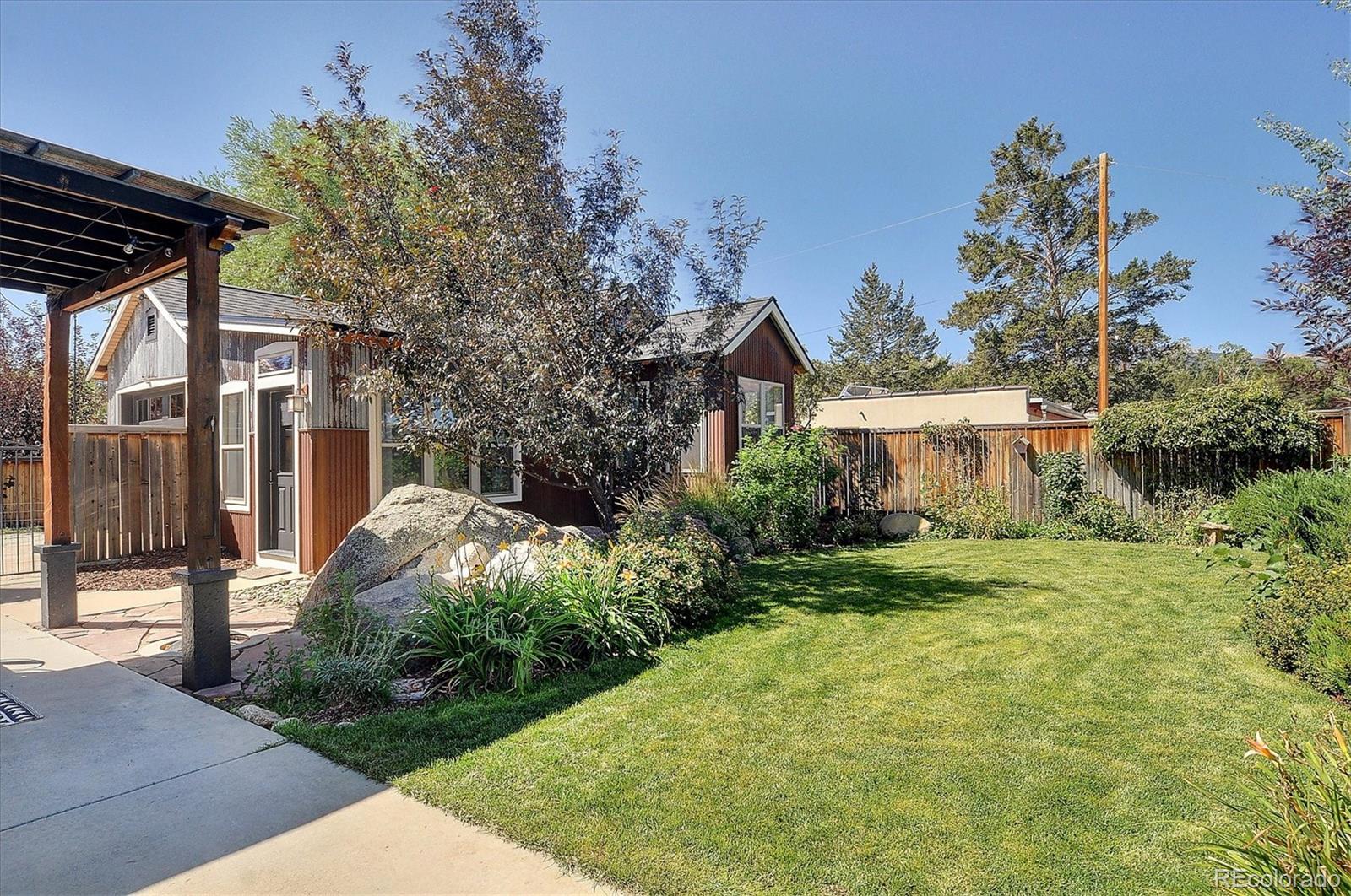 428 Crossman Avenue