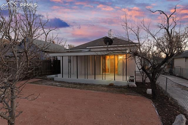 824 E Cache La Poudre Street