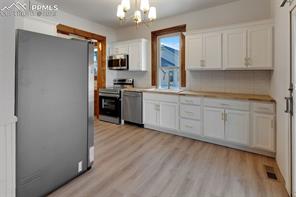 824 E Cache La Poudre Street