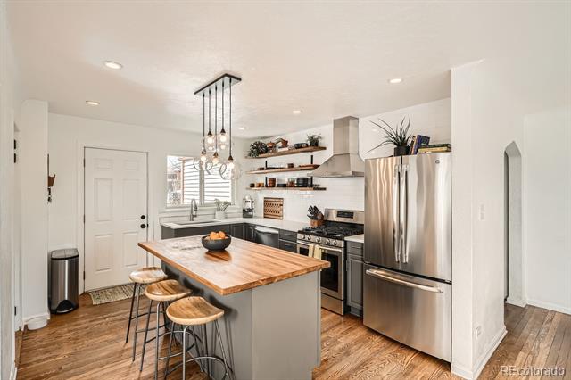 207 S Decatur Street