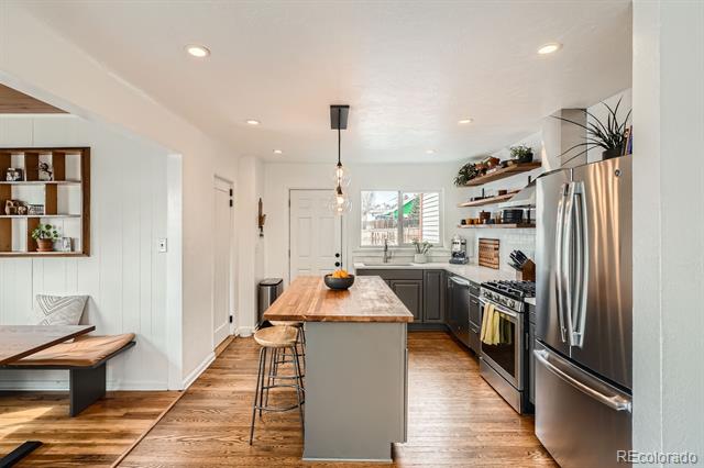 207 S Decatur Street