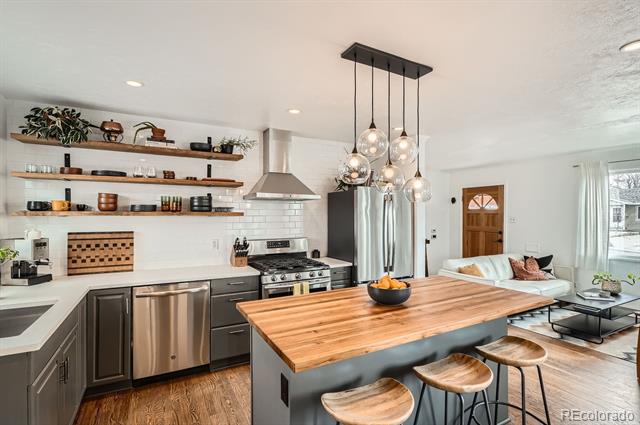 207 S Decatur Street