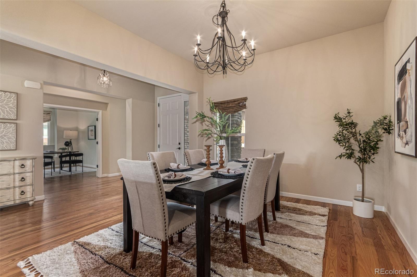 25412 E Quarto Place