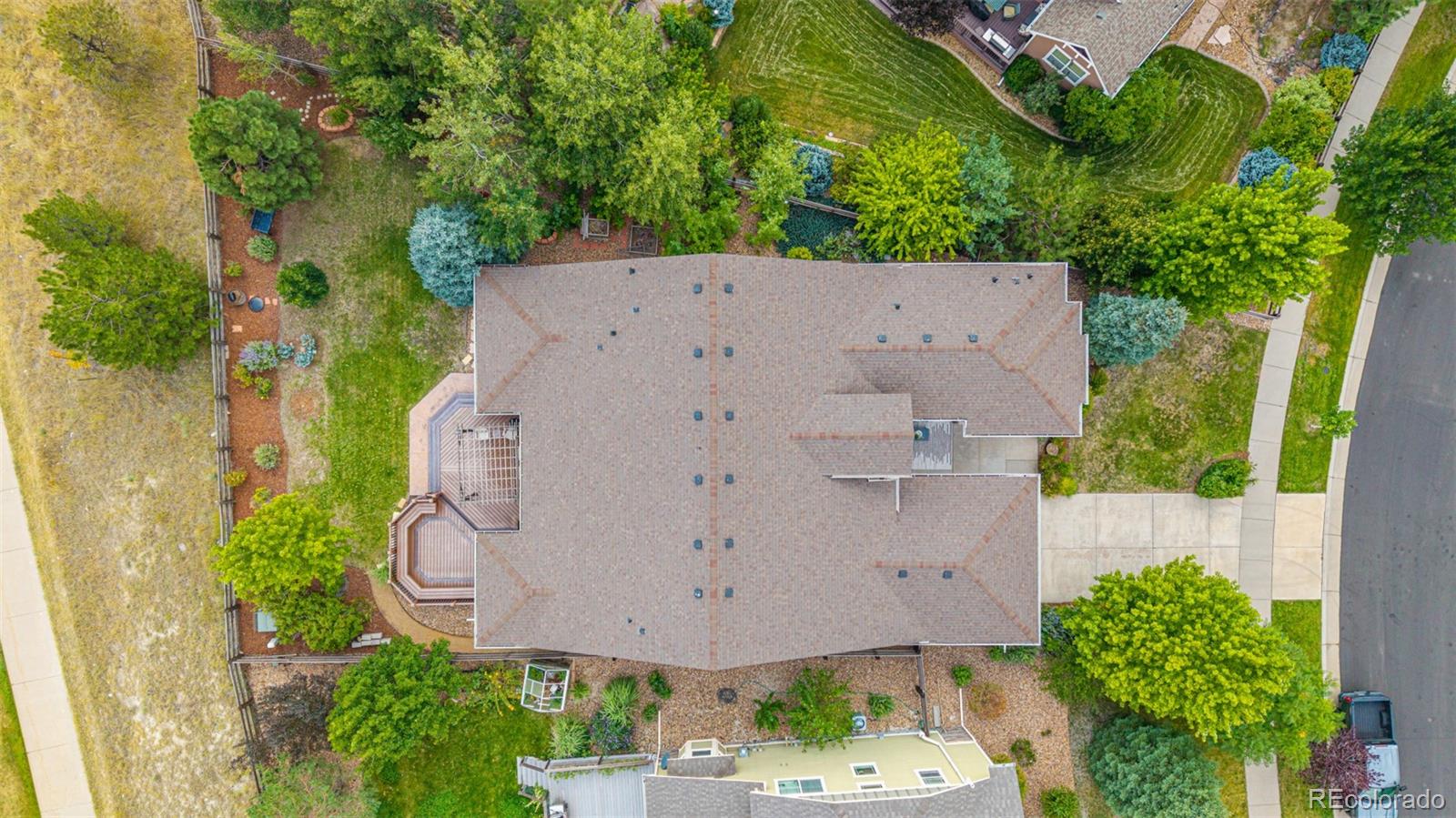 25412 E Quarto Place