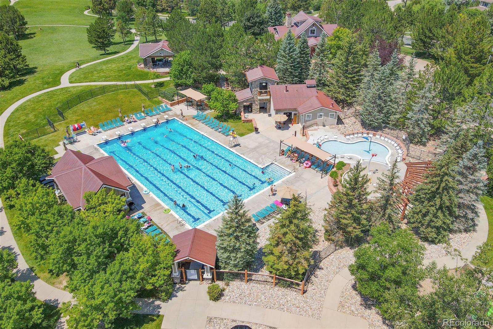 25412 E Quarto Place