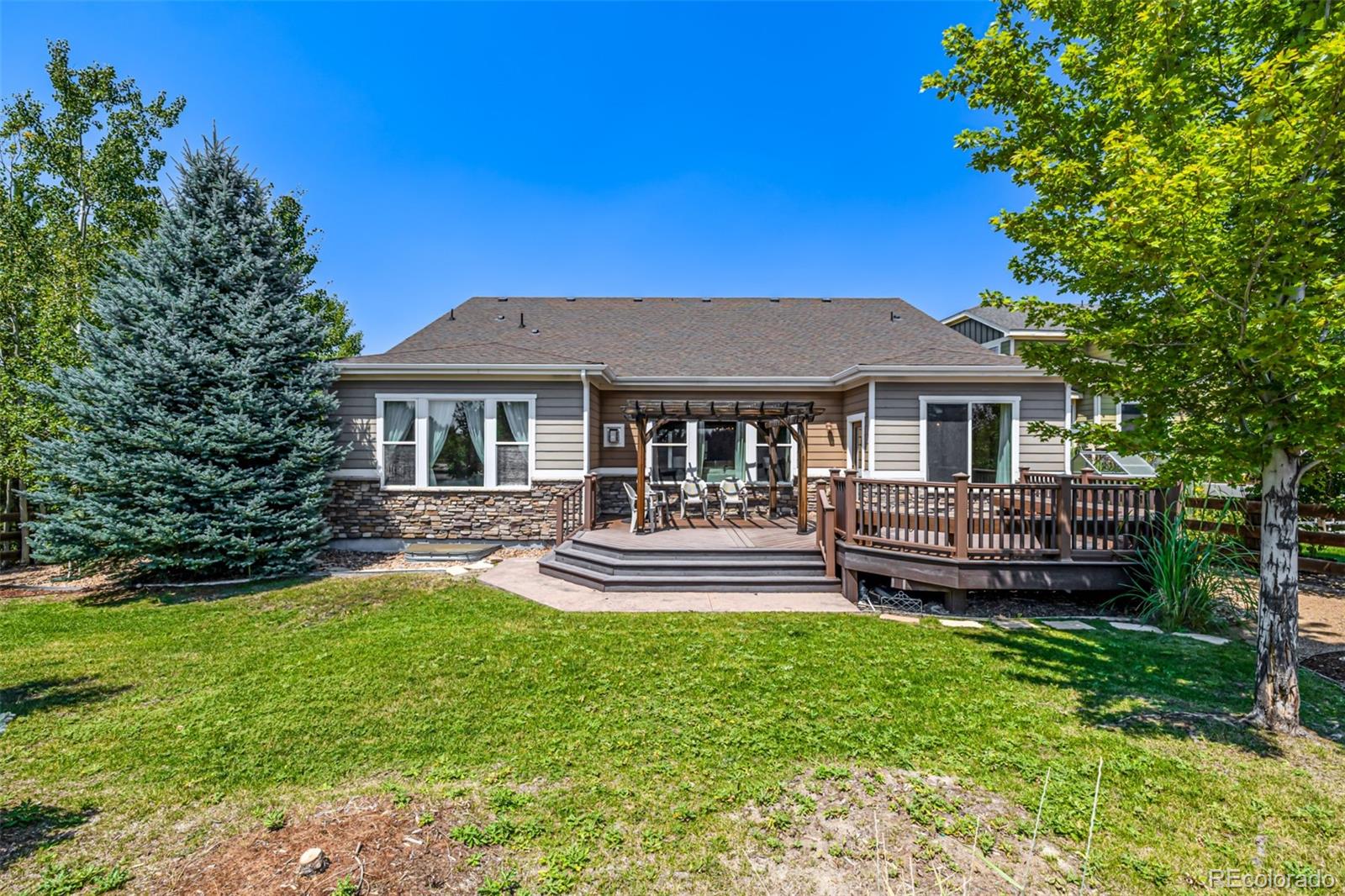 25412 E Quarto Place