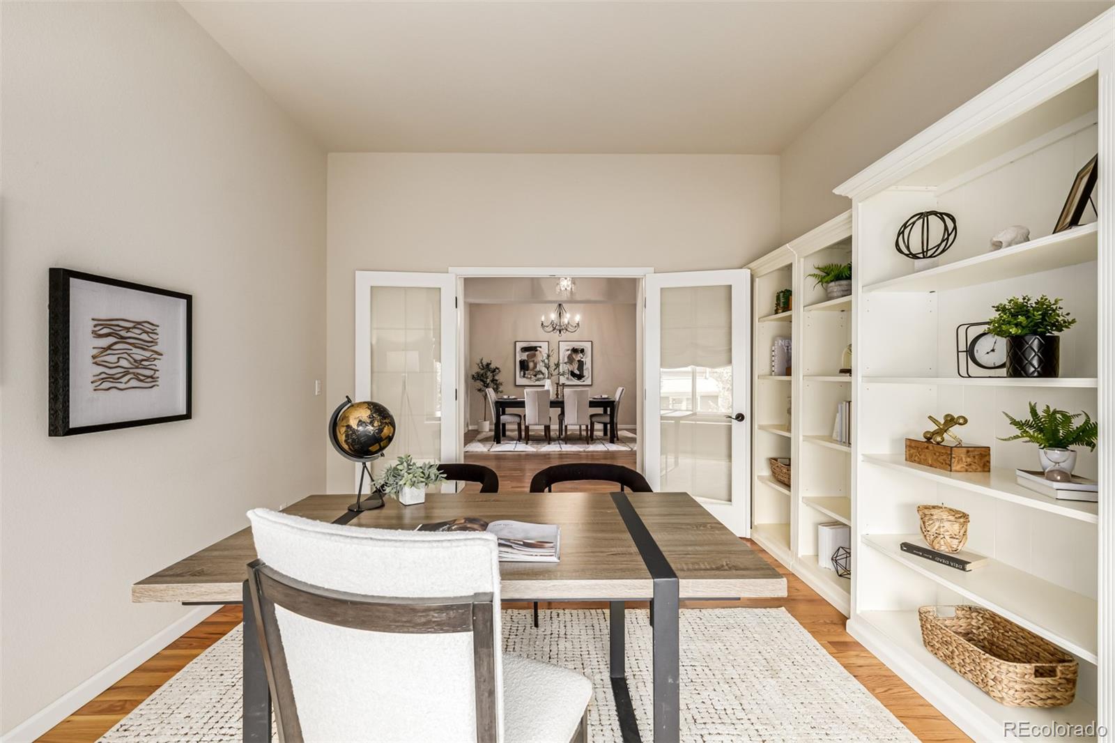 25412 E Quarto Place