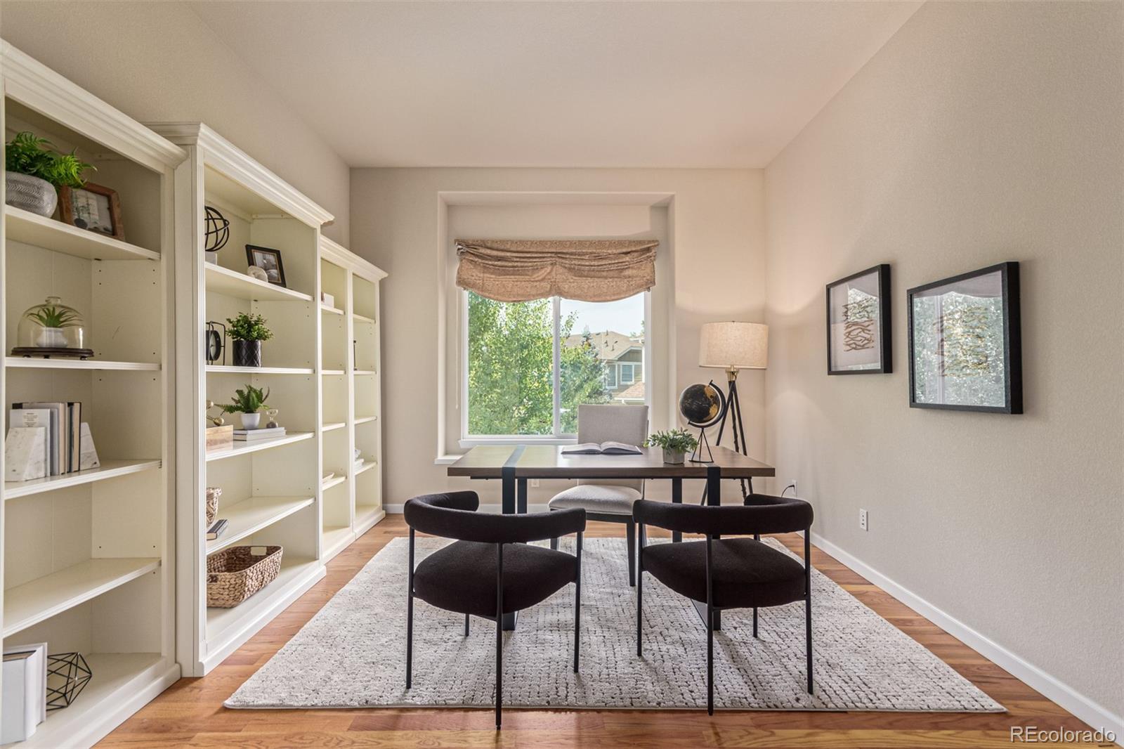 25412 E Quarto Place