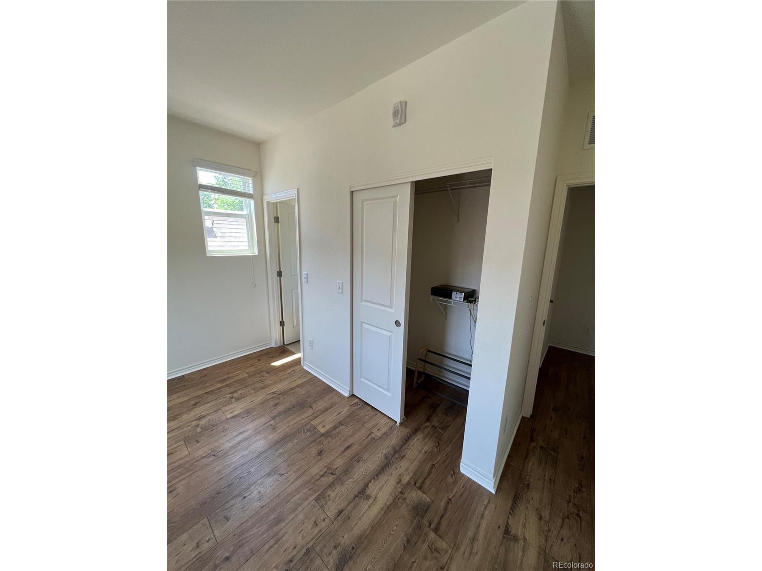 1317 Country Ct Unit: B