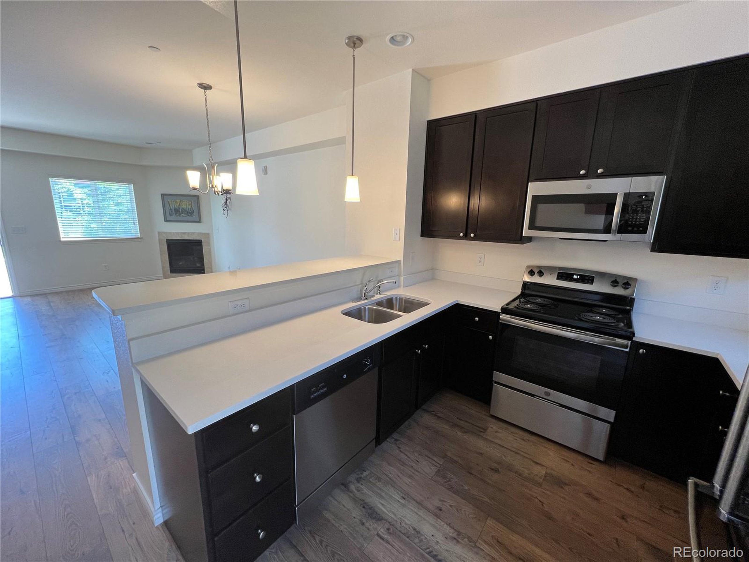 1317 Country Ct Unit: B