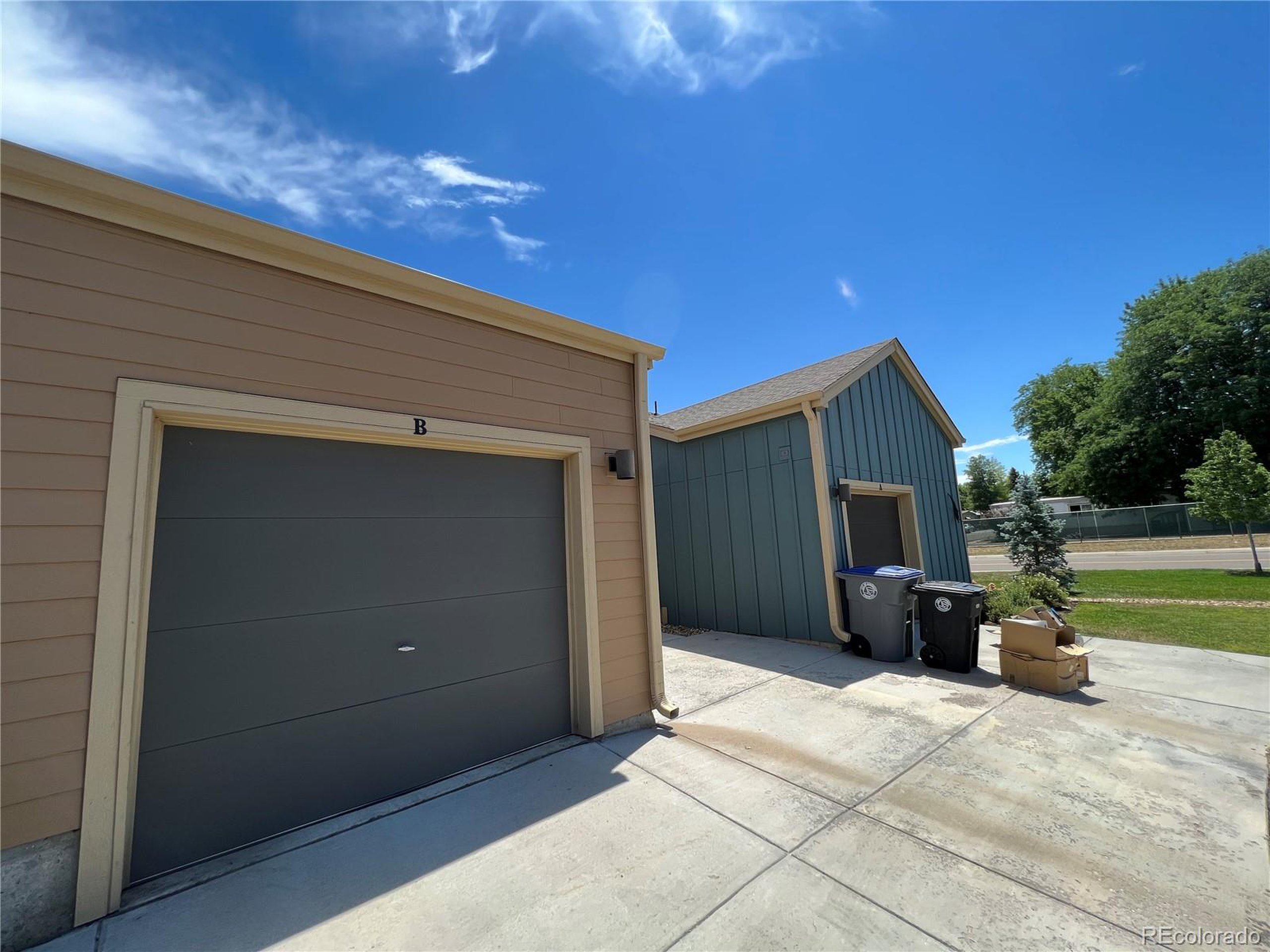 1317 Country Ct Unit: B
