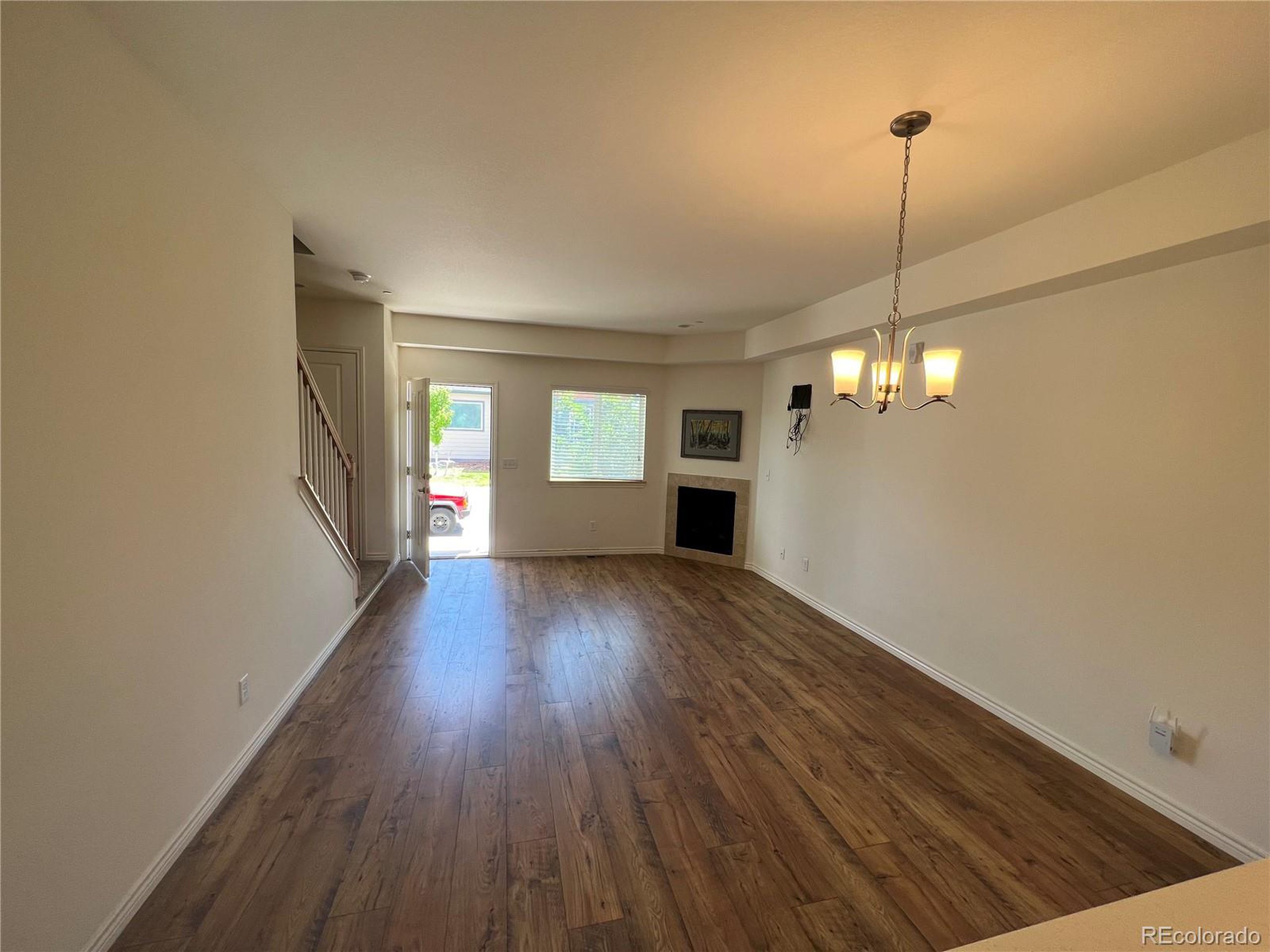 1317 Country Ct Unit: B