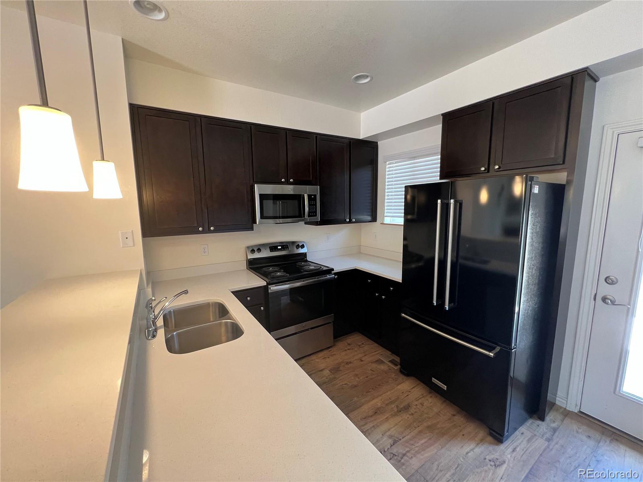 1317 Country Ct Unit: B