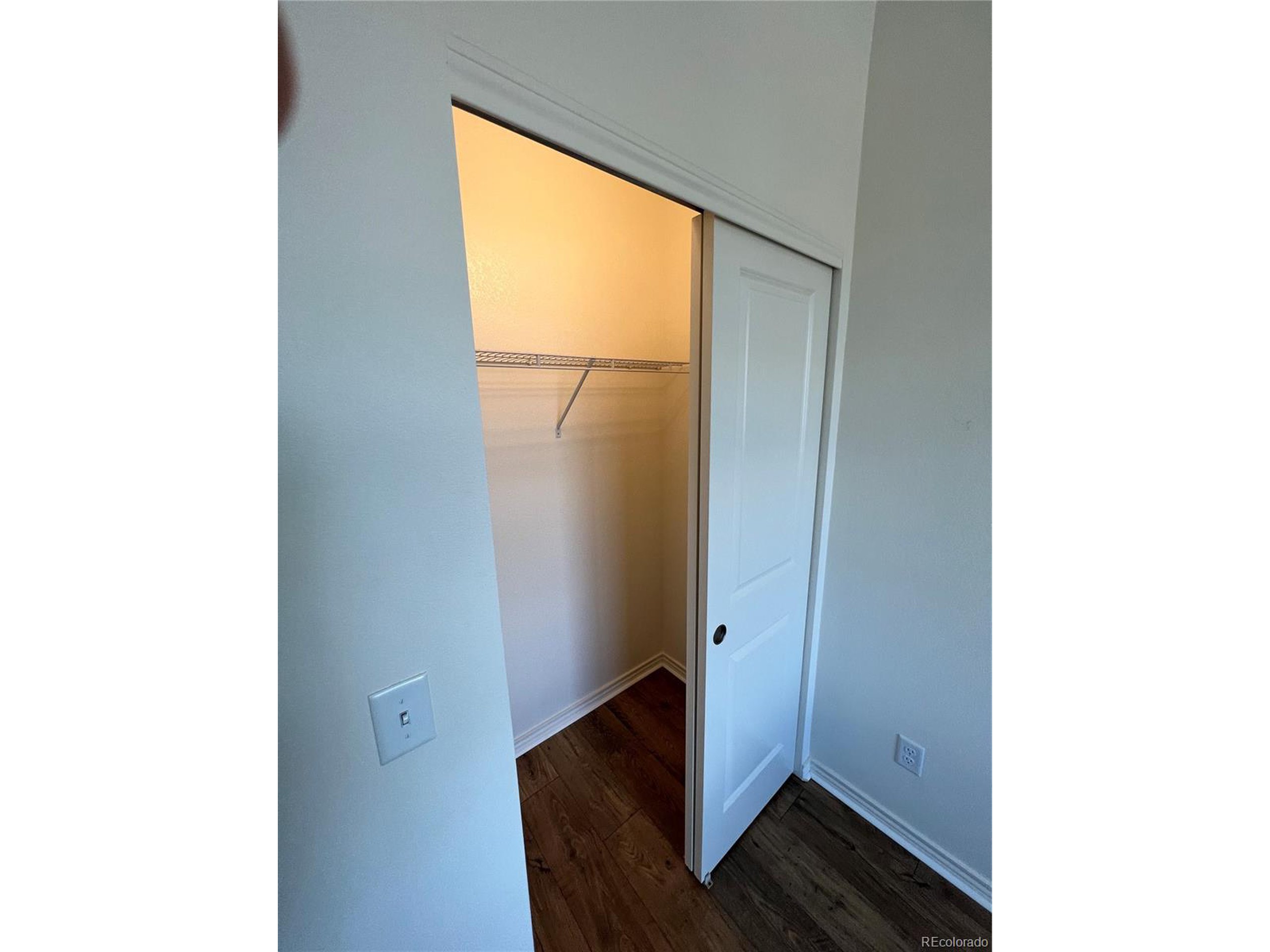 1317 Country Ct Unit: B
