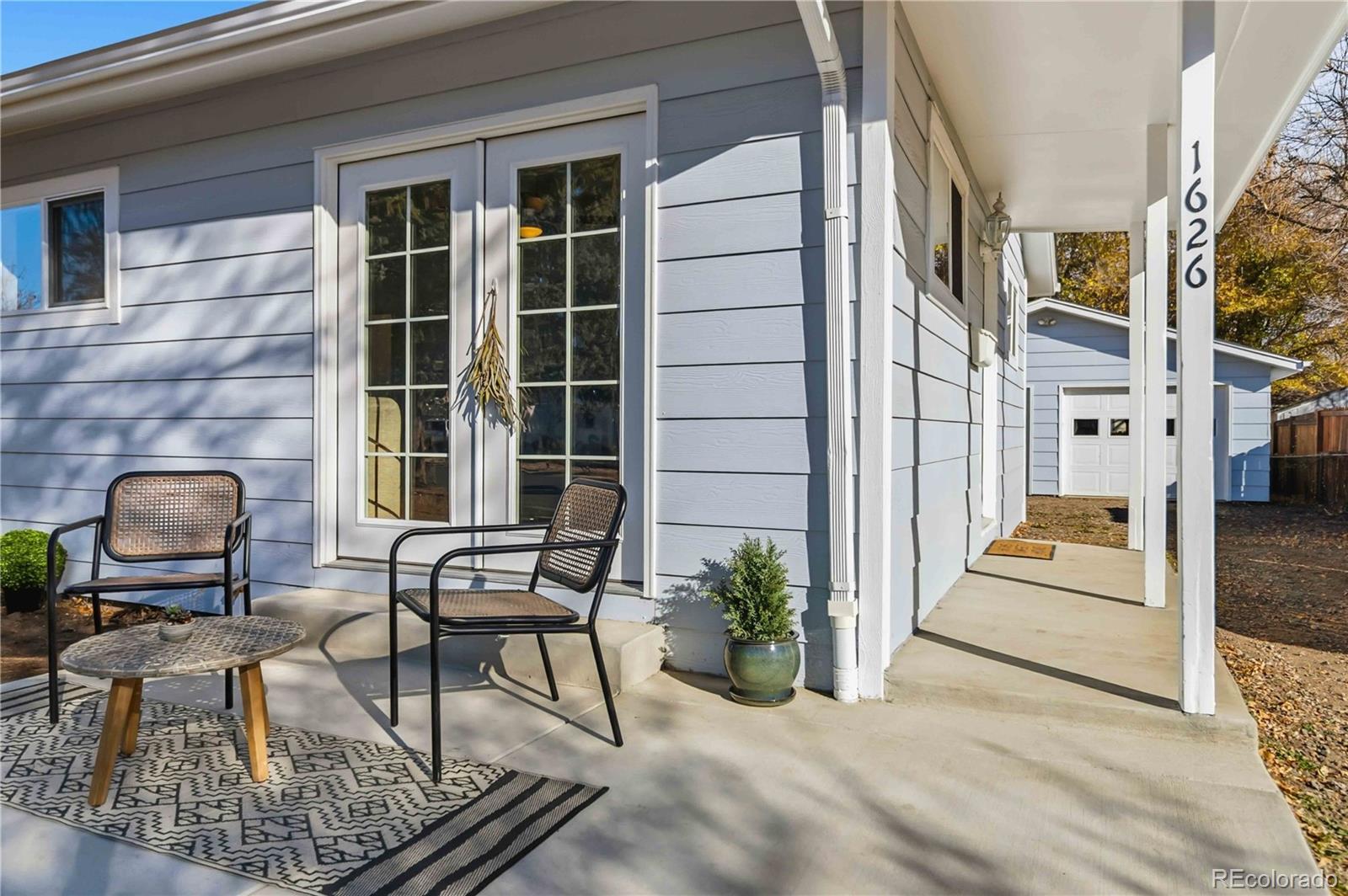 1626 S Xavier Street