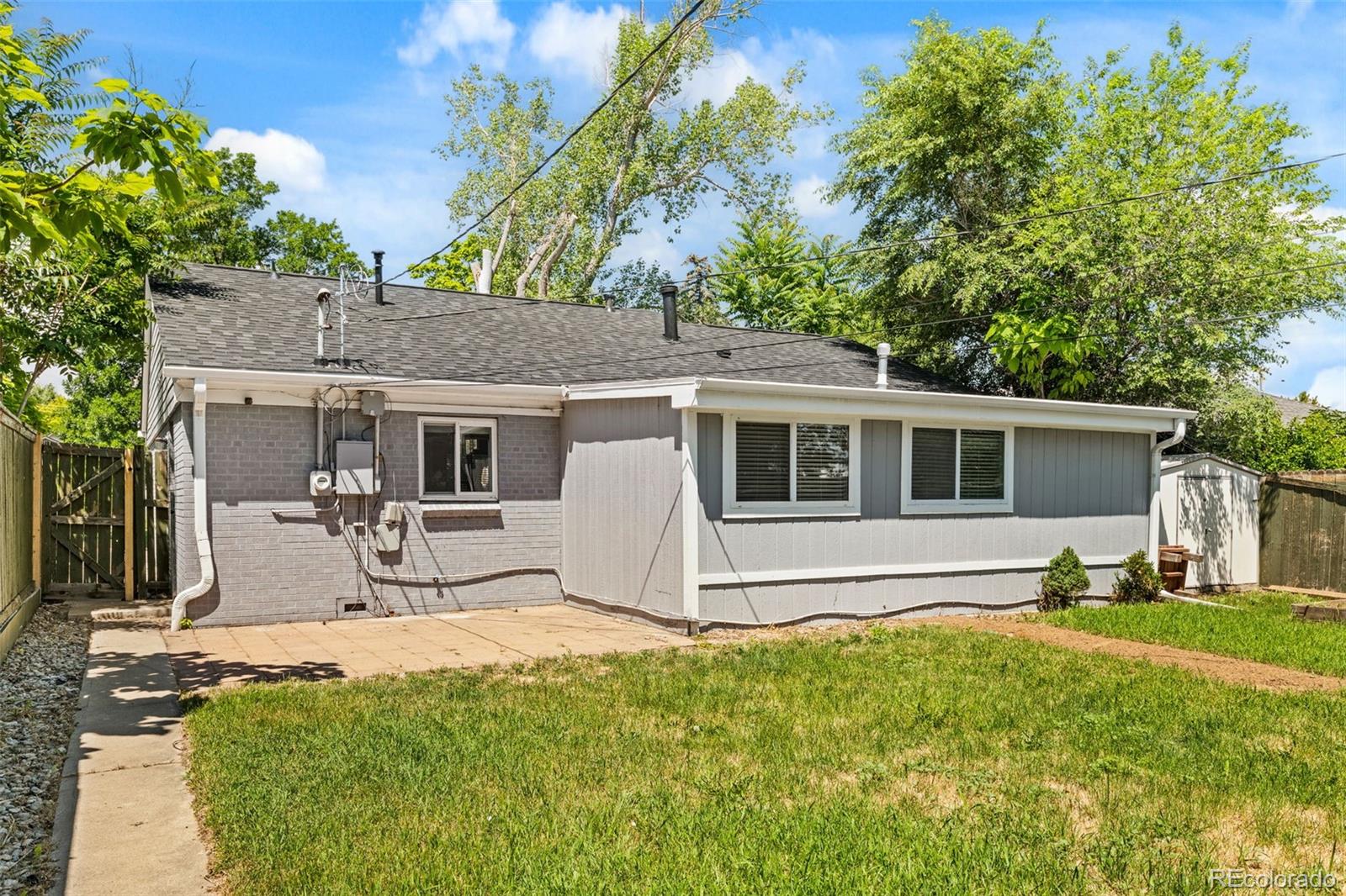 1120 S Harrison Street