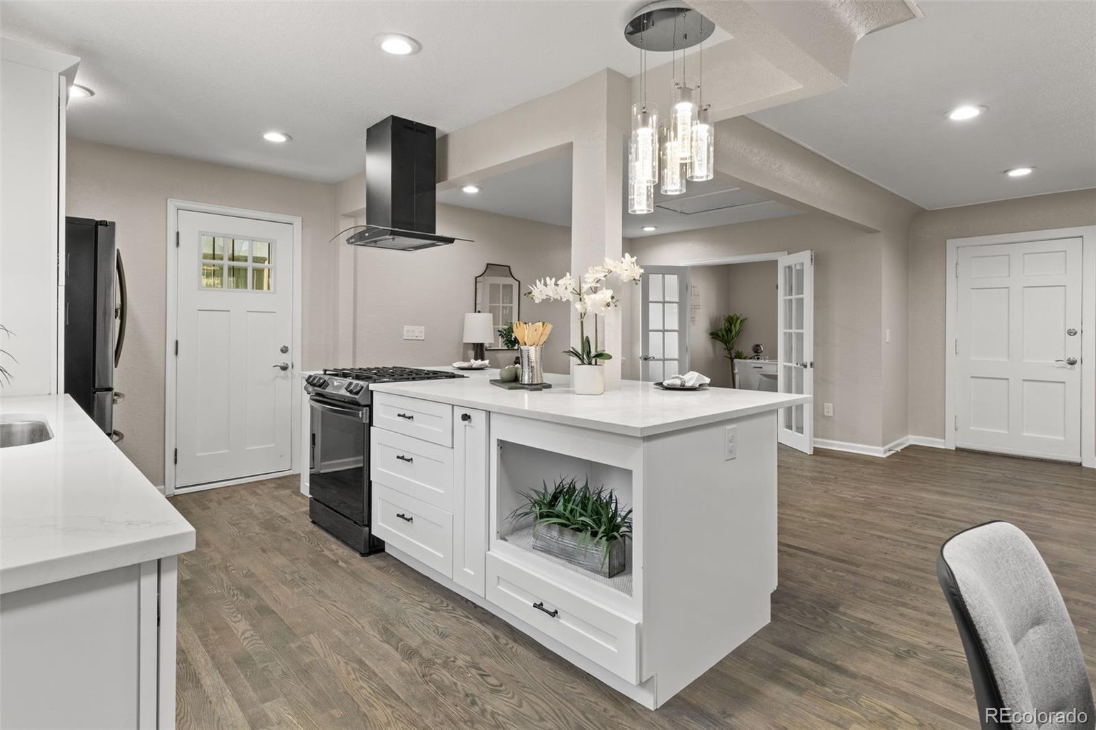 1120 S Harrison Street