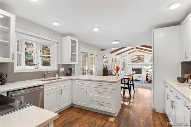 7344 S Fillmore Circle