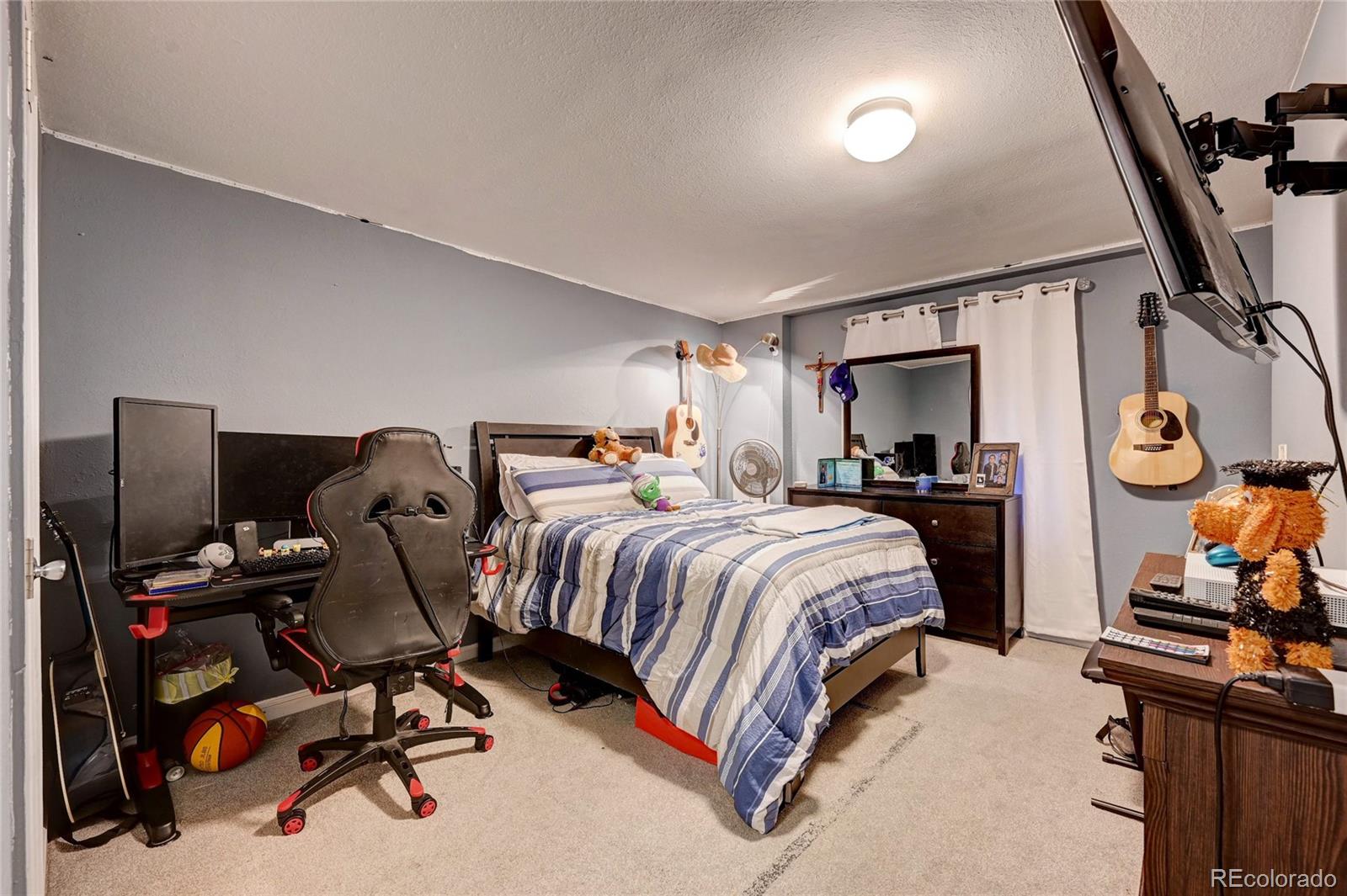 16211 E 17th Place Unit: C