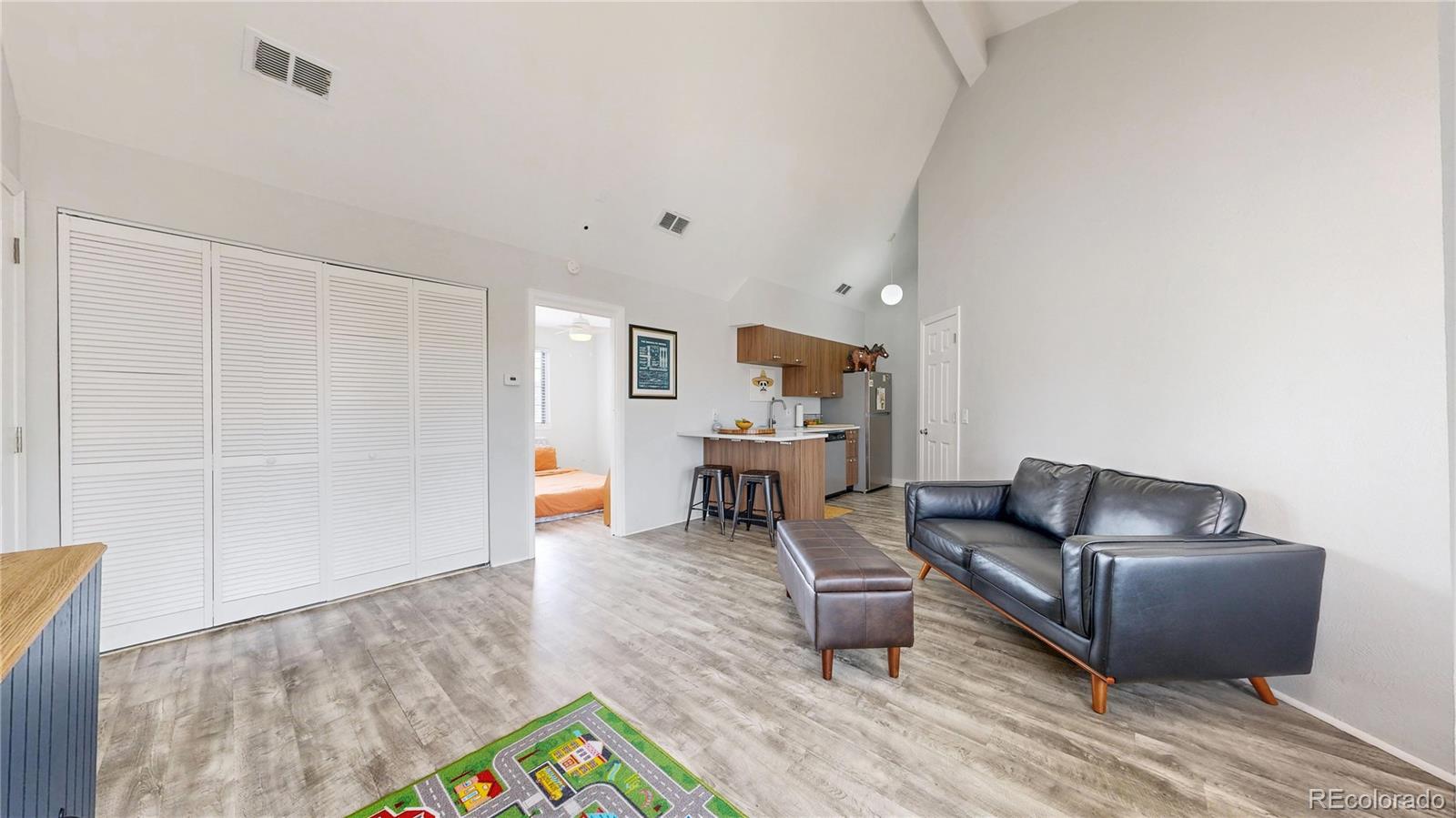 4876 E Kentucky Avenue Unit: F