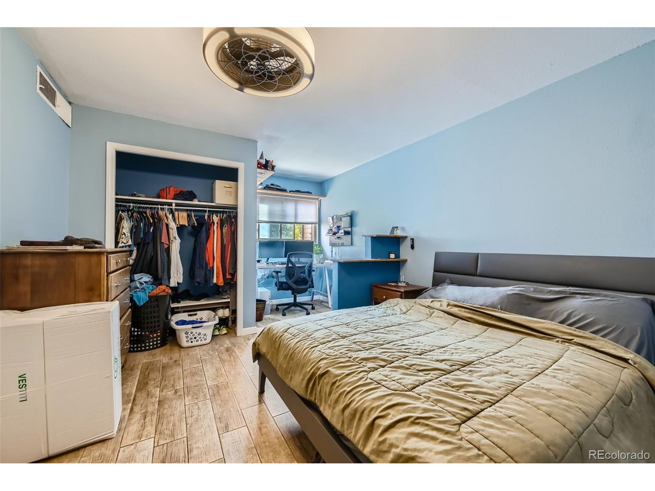 3393 Madison Ave 129