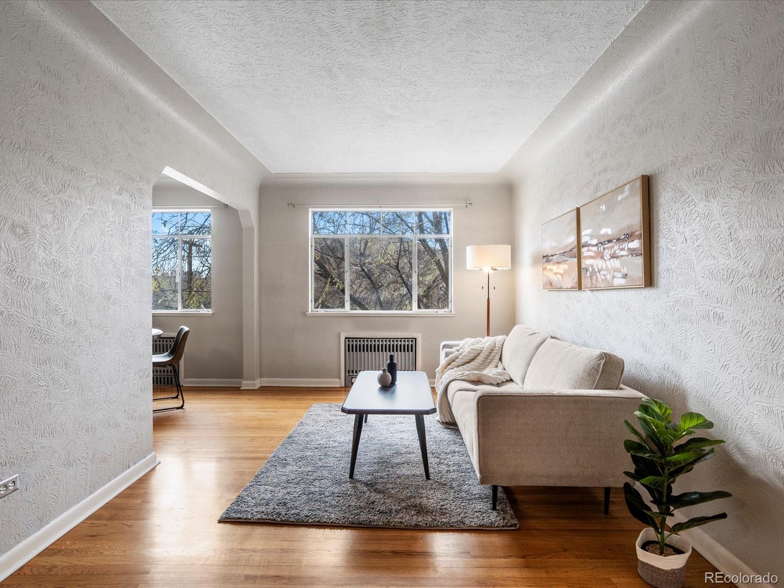 1130 N N Pennsylvania Street Unit: 306