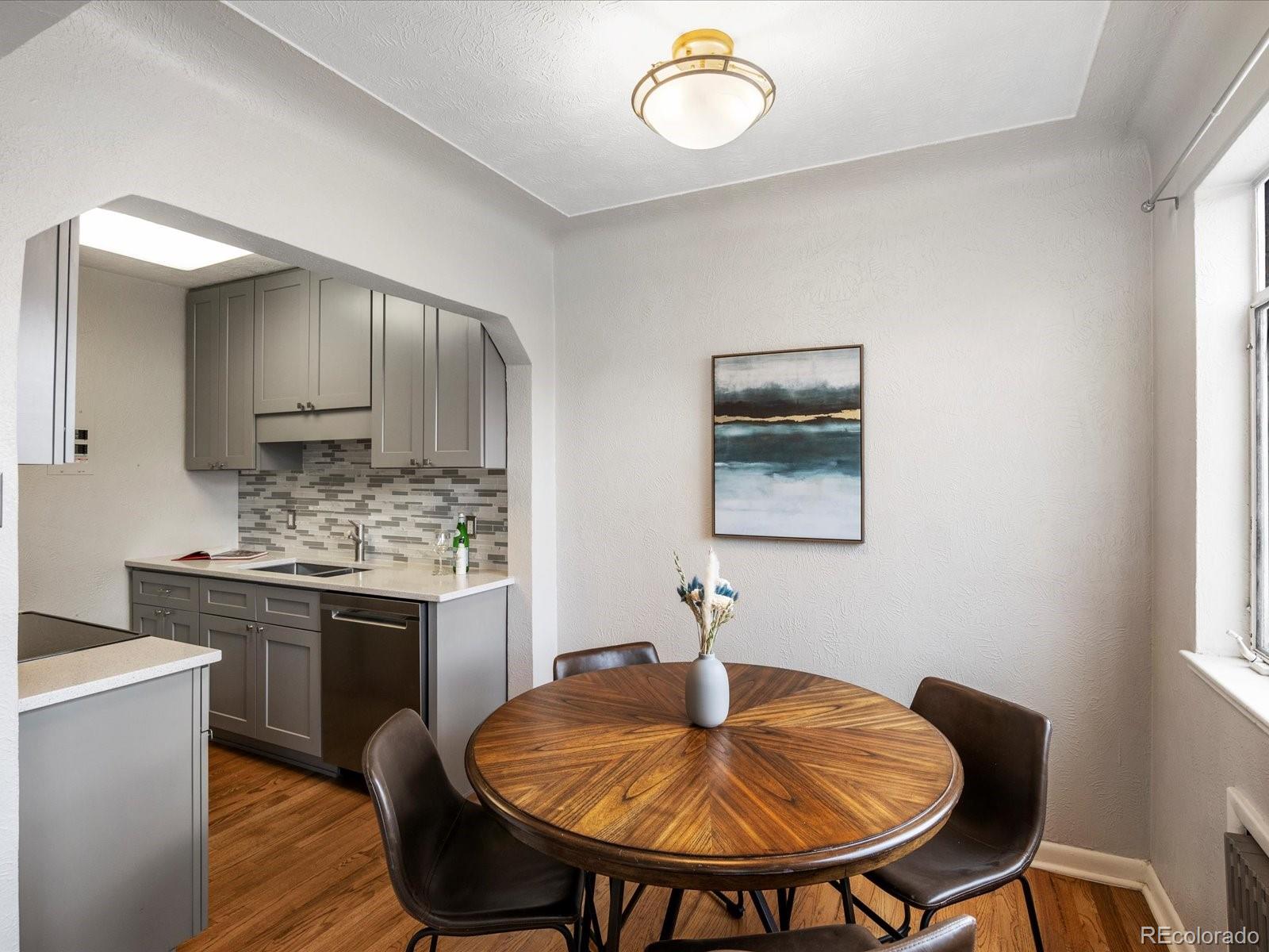 1130 N N Pennsylvania Street Unit: 306