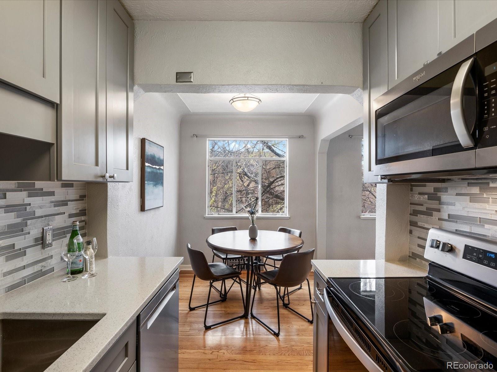 1130 N N Pennsylvania Street Unit: 306