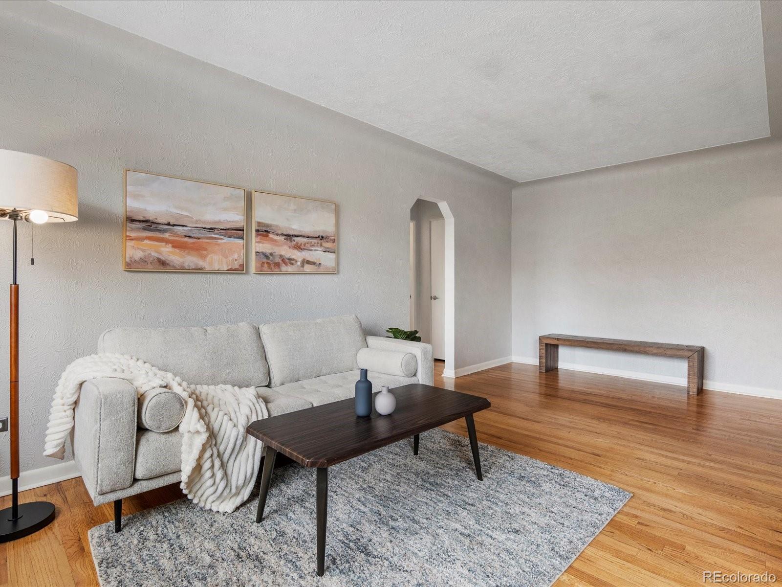 1130 N N Pennsylvania Street Unit: 306