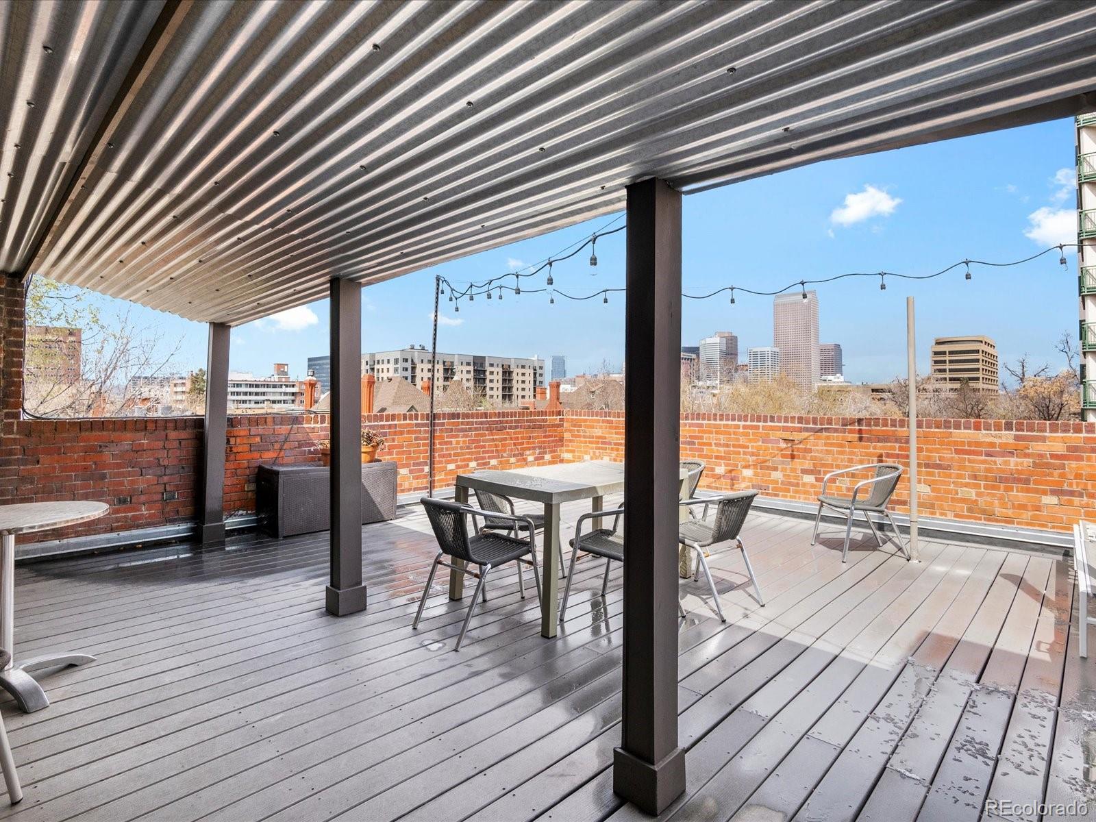 1130 N N Pennsylvania Street Unit: 306