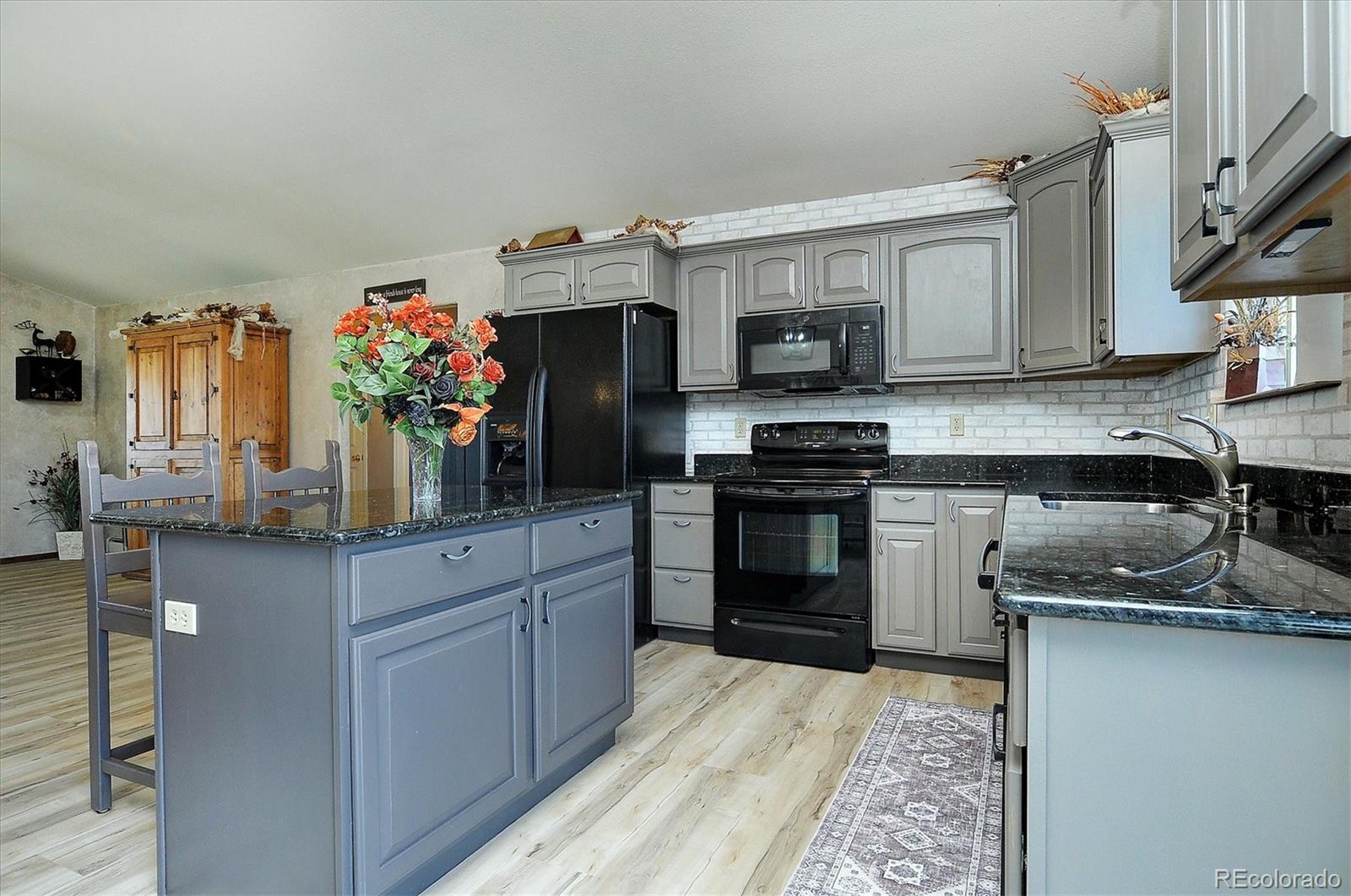125 Raven Way