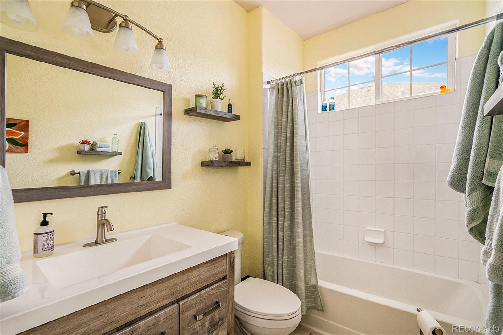 8956 Fox Drive Unit: 8-201