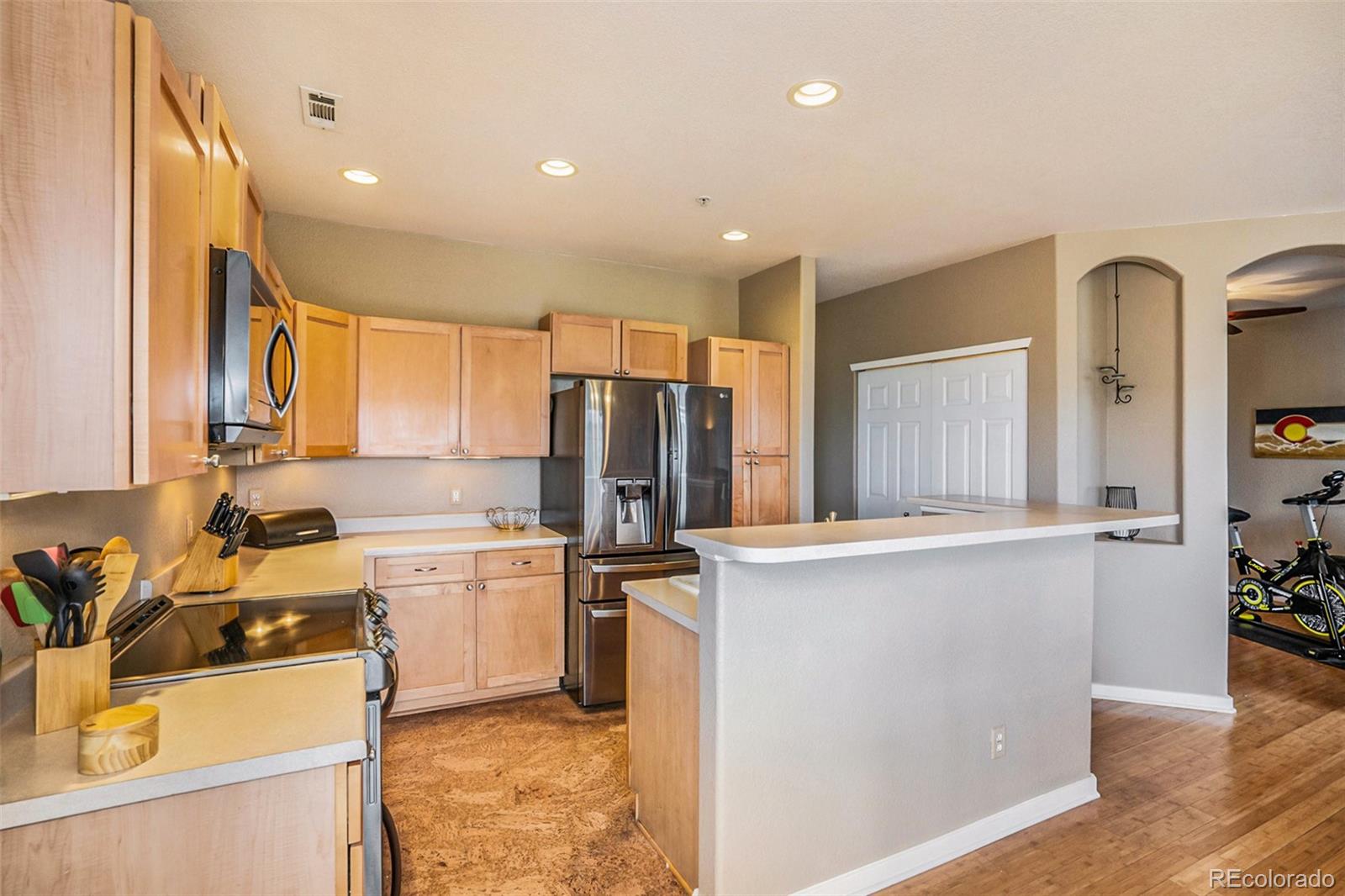 8956 Fox Drive Unit: 8-201