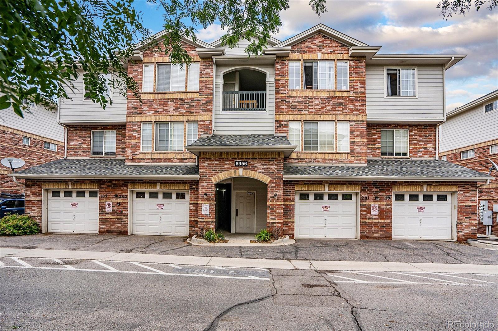 8956 Fox Drive Unit: 8-201
