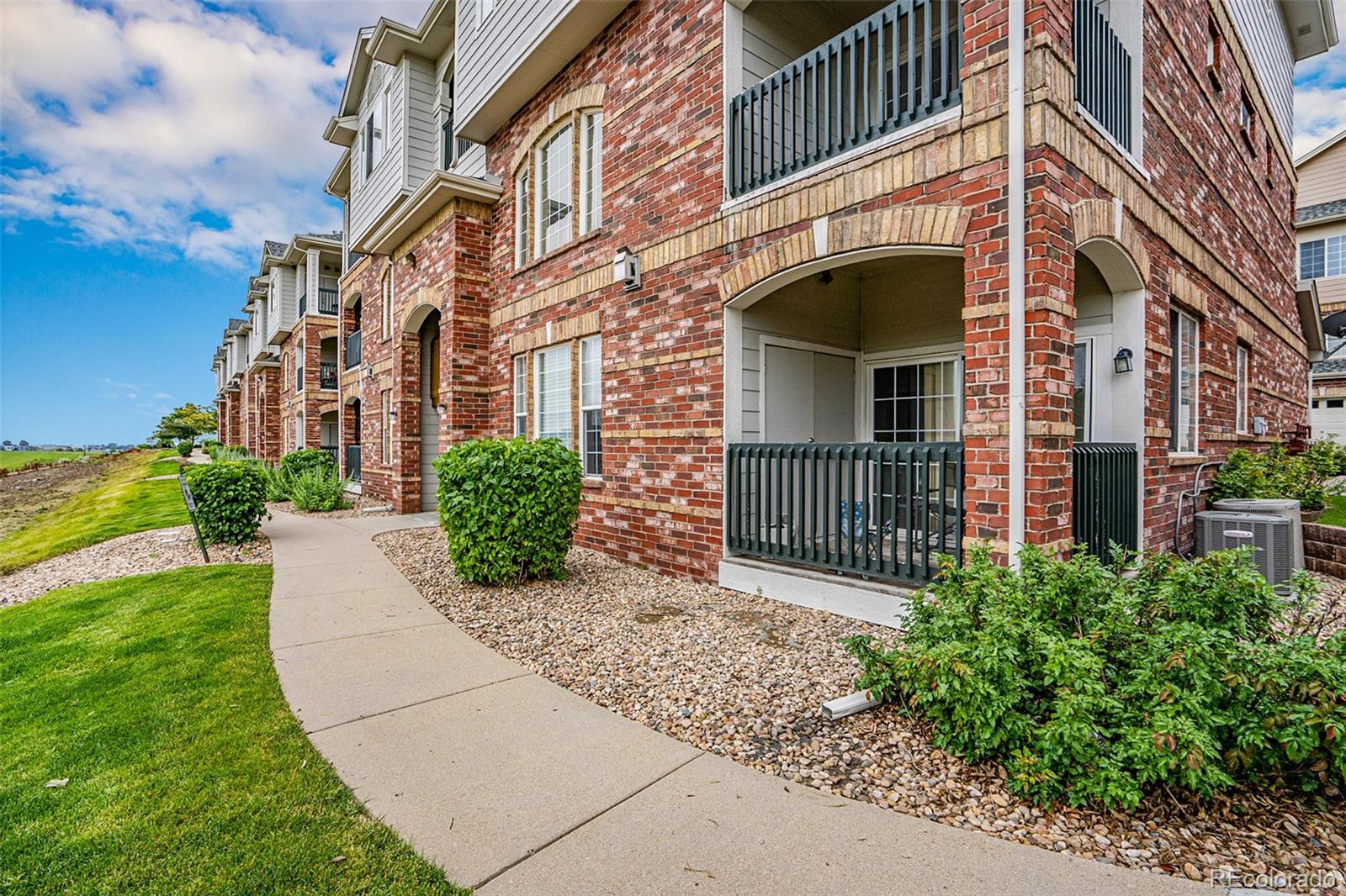 8956 Fox Drive Unit: 8-201