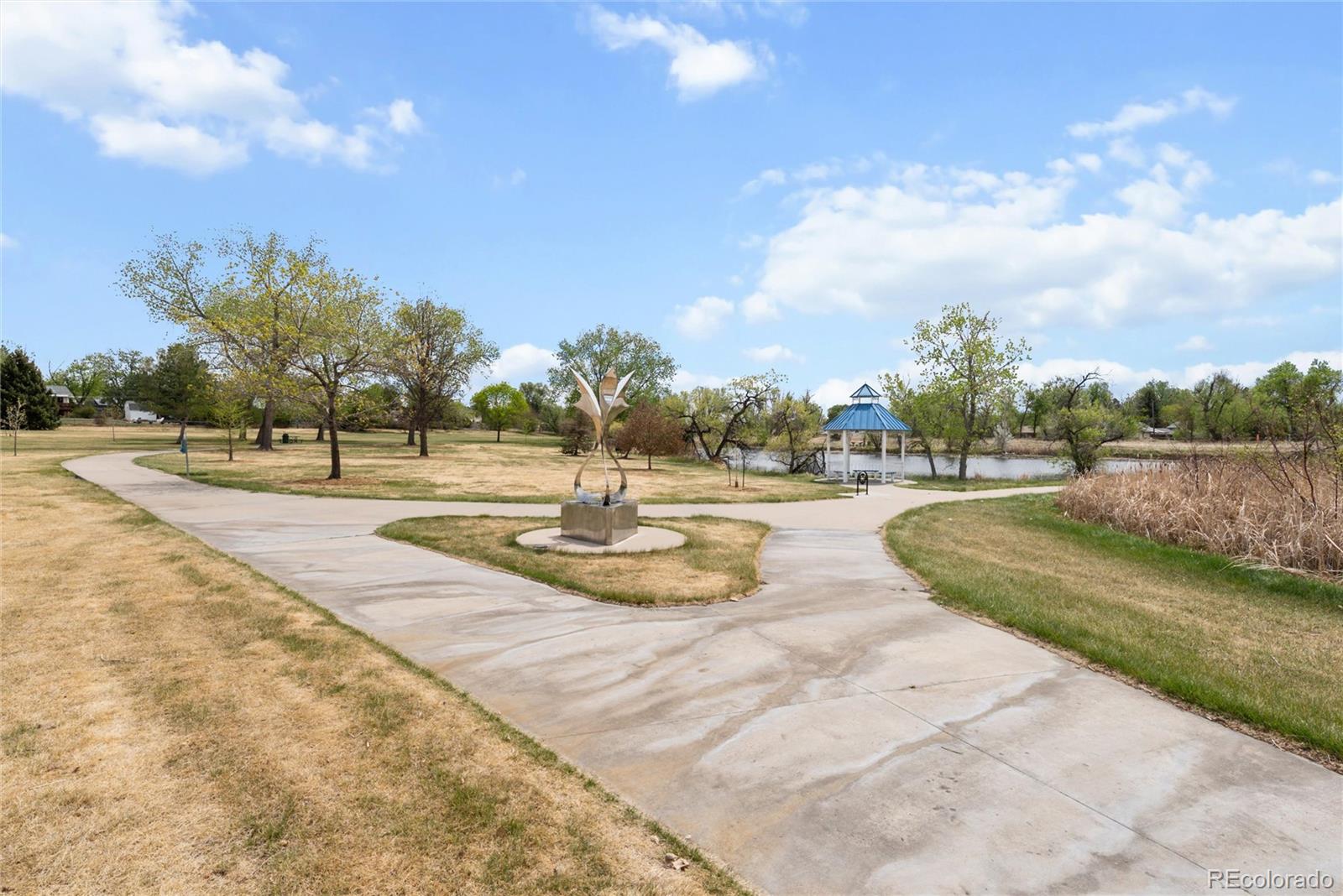 11045 Huron Street Unit: 605
