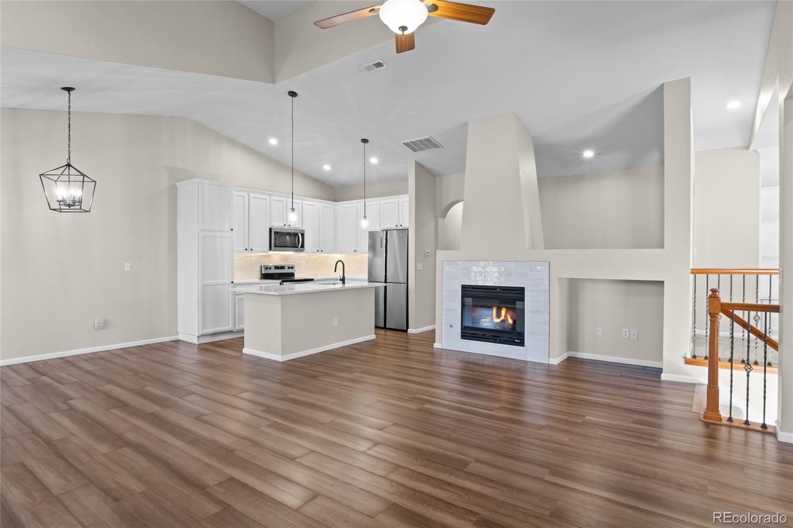 6701 S Versailles Way Unit: 105