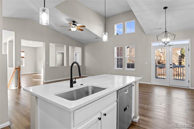 6701 S Versailles Way Unit: 105