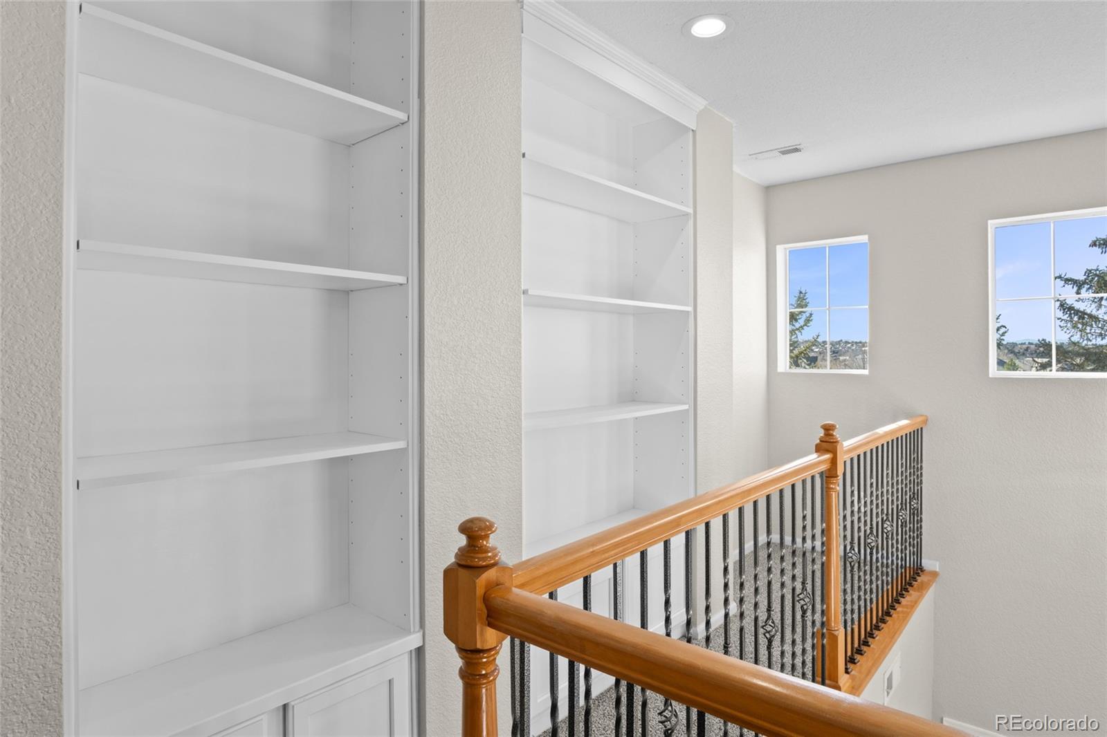 6701 S Versailles Way Unit: 105