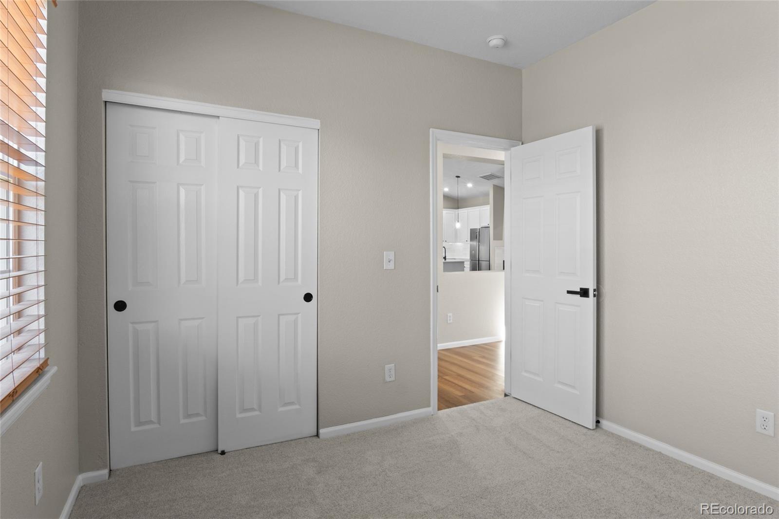 6701 S Versailles Way Unit: 105