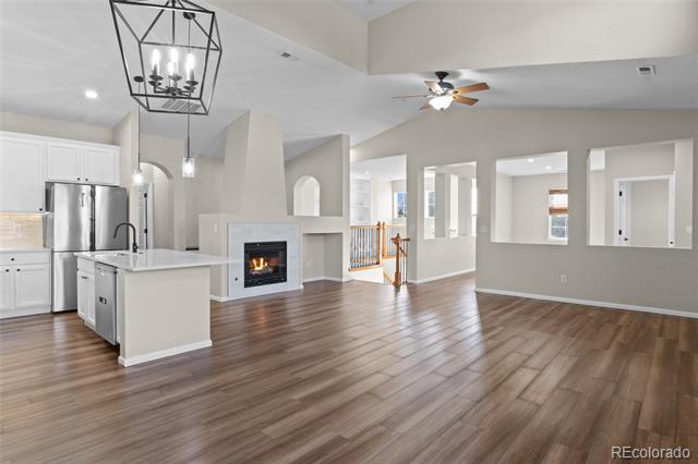 6701 S Versailles Way Unit: 105
