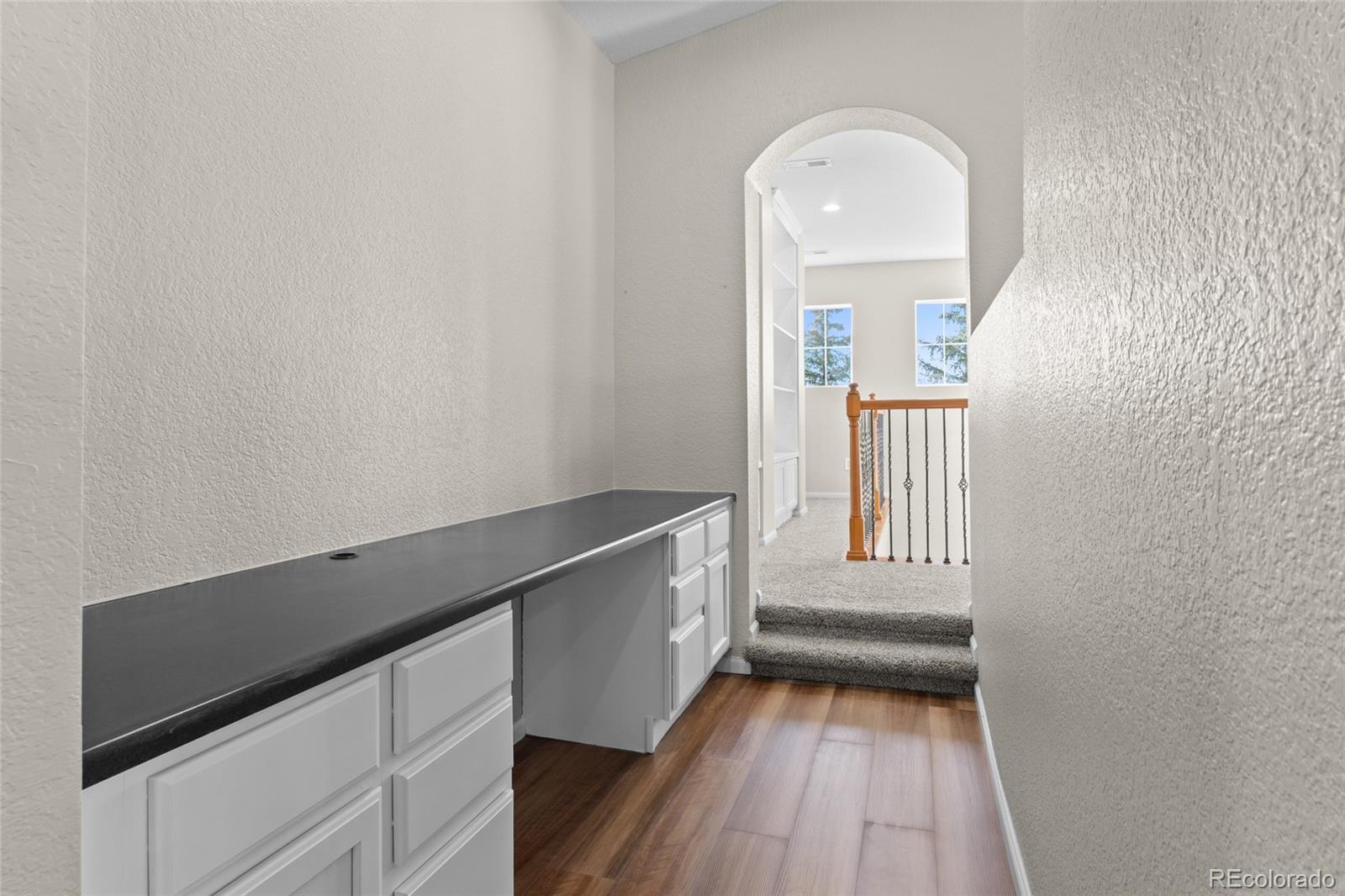 6701 S Versailles Way Unit: 105