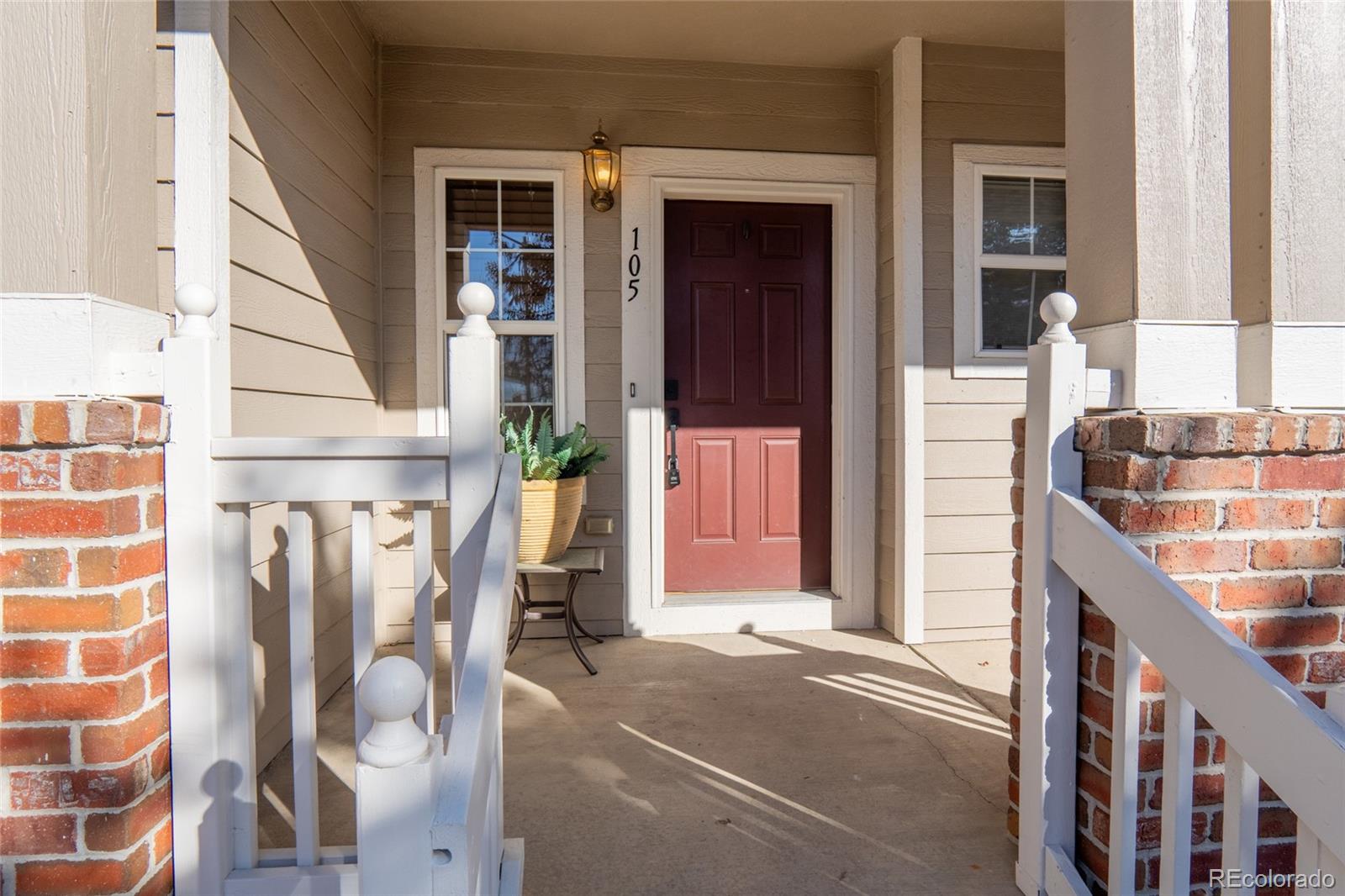 6701 S Versailles Way Unit: 105