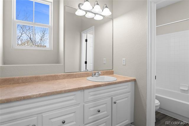 6701 S Versailles Way Unit: 105