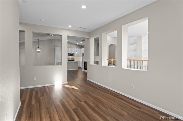 6701 S Versailles Way Unit: 105