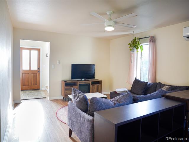 1035 Sir Galahad Drive