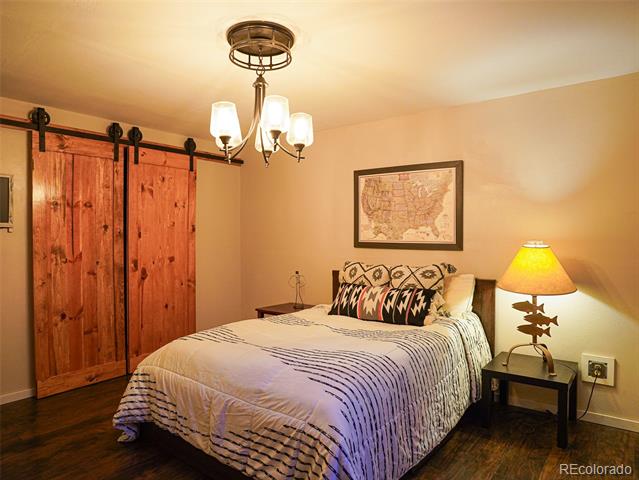 1035 Sir Galahad Drive