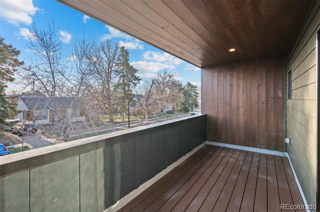 2444 S Acoma Street