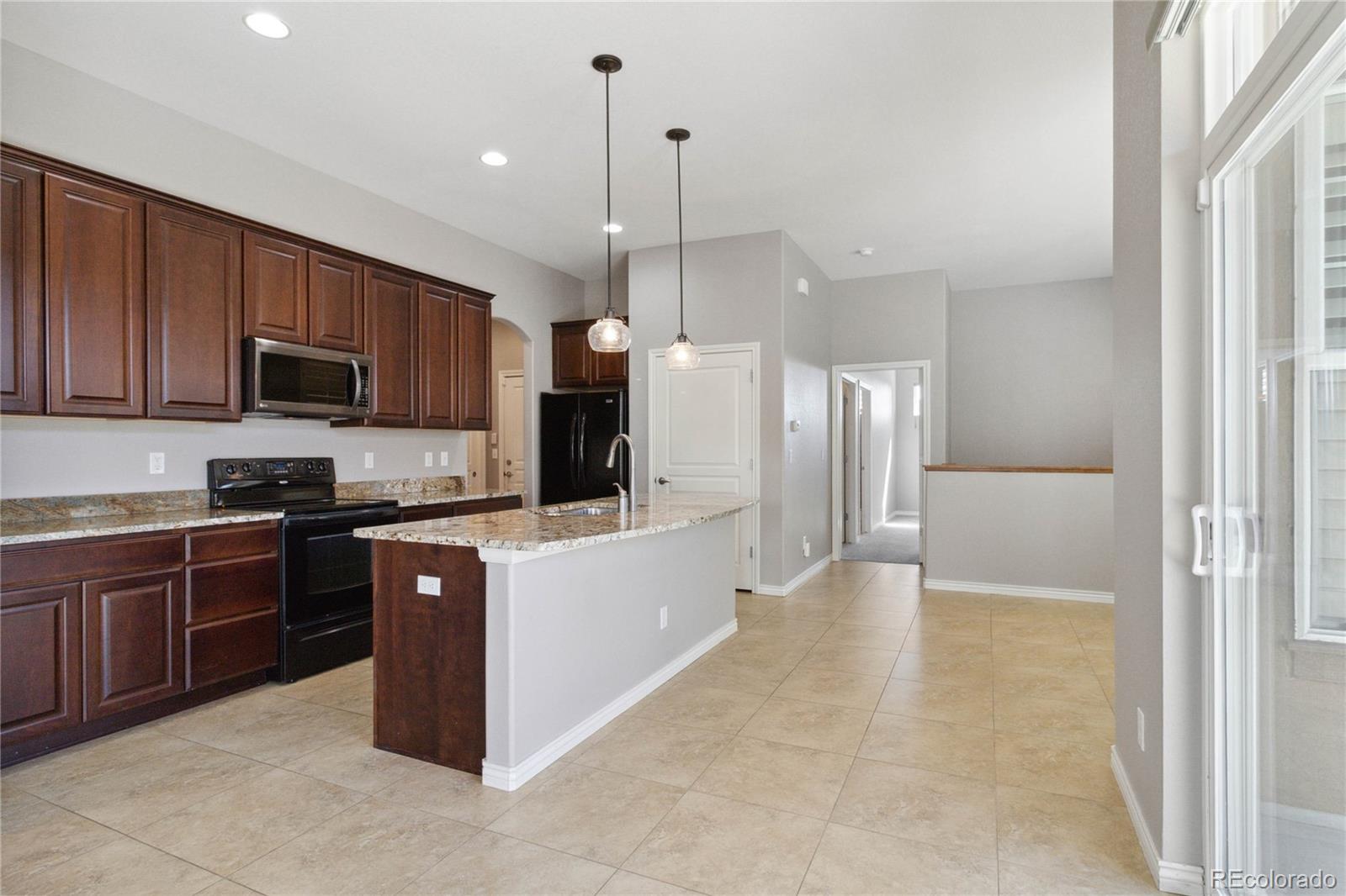 5895 S Taft Court Unit: H